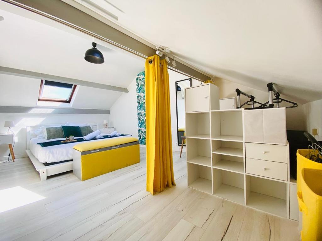 Appartement Douillet 1 Chambre - Centre Ville アルジャントゥイユ エクステリア 写真